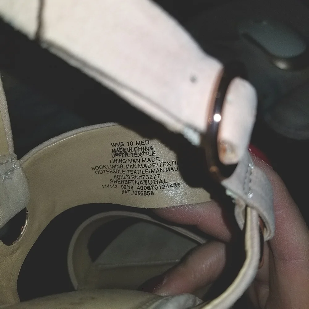 LC Lauren Conrad Sherbet/Natural wedge sandals